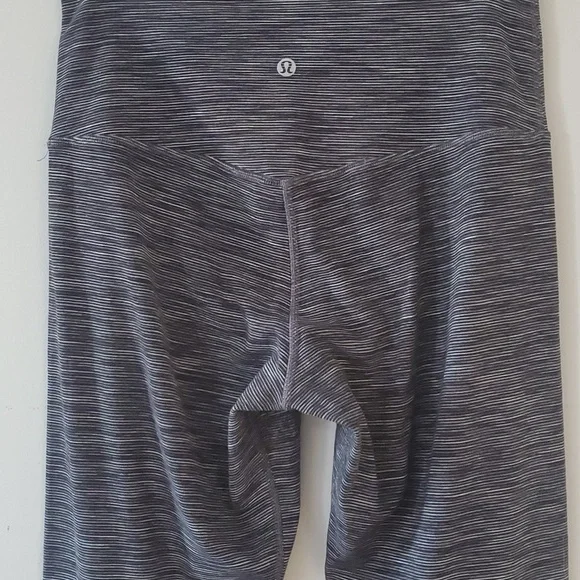 SOLD Sz 8 Lululemon 28" Align Pant Leggings. EUC. - Picture 7 of 8